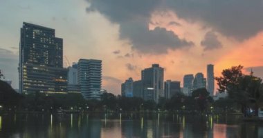Lumpini Parkı, Bangkok, Tayland. Aralık 2018