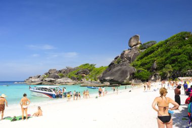 Similan Adaları, Phang Nga, Tayland - 31 Aralık, 2009rock gibi bir yelken, Similan Adaları Takua Pa, Phang Nga, Tayland konumlar.