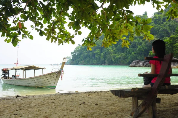 Grupo Islas Surin Phang Nga Tailandia Ene 2010Barco Para Turistas — Foto de Stock