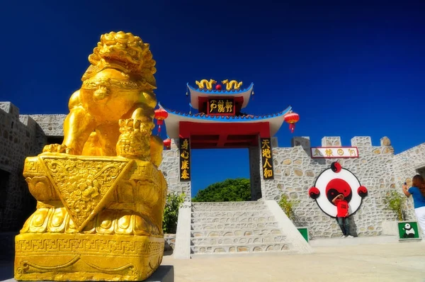 Pai Mae Hong Son Tayland Aralık 2010Chinese Altın Aslan Heykeli — Stok fotoğraf