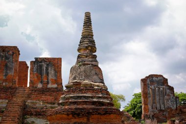 Eski bir pagoda antik tapınak Tayland
