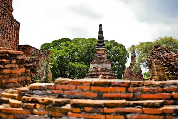 Eski bir pagoda antik tapınak Tayland