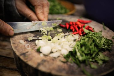 geleneksel Tay ot sahnelenen mutfağı