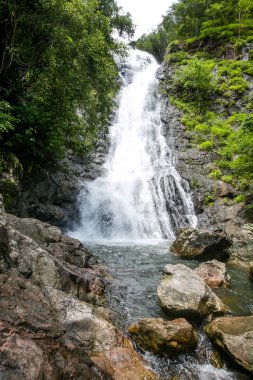 nakhon nayok, Tayland Sarika şelale