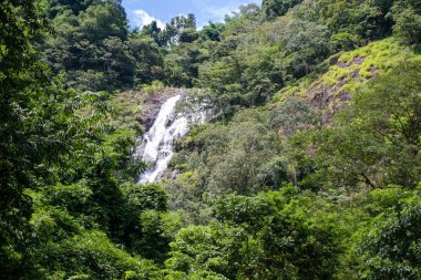 nakhon nayok, Tayland Sarika şelale