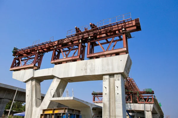 Construção Sobrevoos Com Inovação — Fotografia de Stock