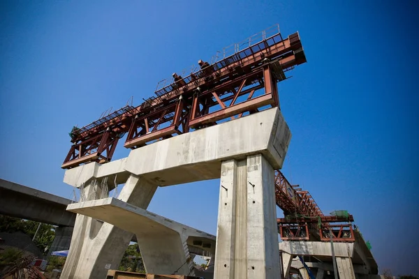 Construção Sobrevoos Com Inovação — Fotografia de Stock