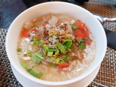 karidesli pirinç çorbası