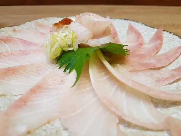 Sarı kuyruklu Sashimi en soğuk mevsimde yakalandı.