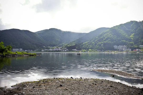 Motohakone 'den güzel manzara ve Ashi-No-Ko Gölü