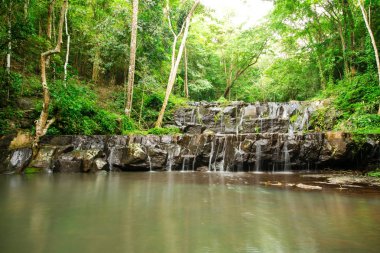Namtok Sam Lan Milli Parkı: Saraburi Eyaleti, Tayland Ulusal Park'ta olduğunu.