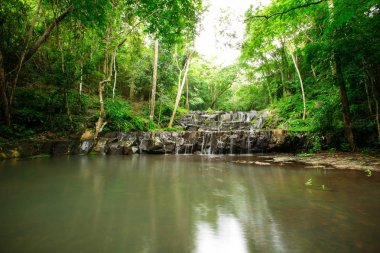 Namtok Sam Lan Milli Parkı: Saraburi Eyaleti, Tayland Ulusal Park'ta olduğunu.
