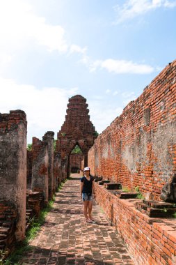 Wat Nakhon Luang Tample