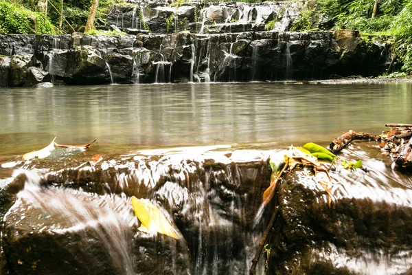 Namtok Sam Lan Milli Parkı: Saraburi Eyaleti, Tayland Ulusal Park'ta olduğunu.
