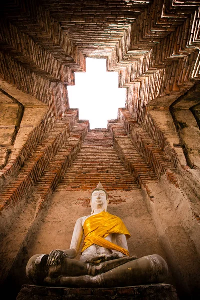 Wat Nakhon Luang Tample