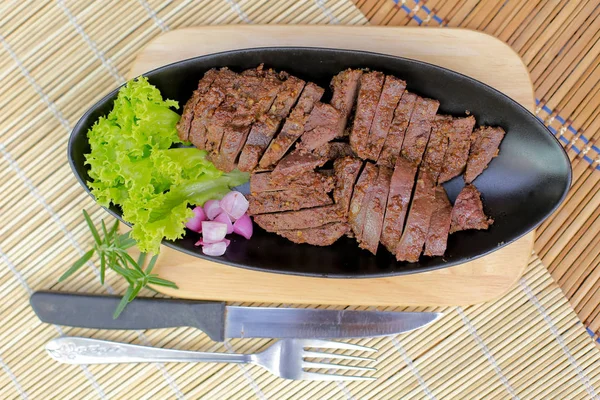 Kızarmış domuz karaciğer