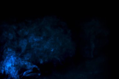 Çeşitli şekillerde duman çeşitli dekoratif işler için kullanılabilir.