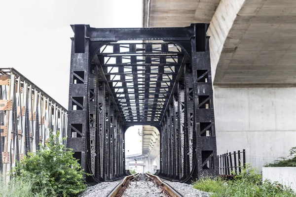 Eisenbahnkreuzungsstrecke Ländlichen Gebieten Thailands — Stockfoto