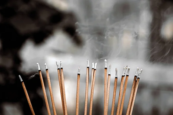 Burning Incense Sticks Buddhist Temple — Stock Photo, Image