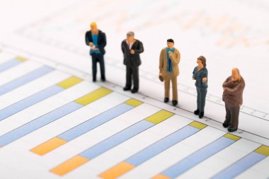 grafik ve Grafik raporları kavramı tartışmaya iş adamları