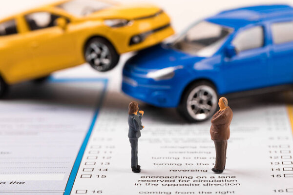 заполнение заявления о ДТП после концепции аварии
