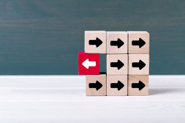 Farklı şeyler düşün. Bireysellik ve liderlik kavramı