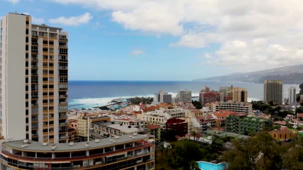 Aerial Bilder Staden Puerto Cruz Tenerife Kanarieöarna — Stockvideo