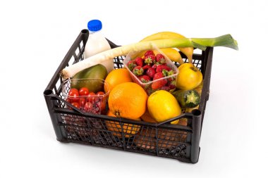 Beyaz arka plan üzerinde izole yiyecek kutusu