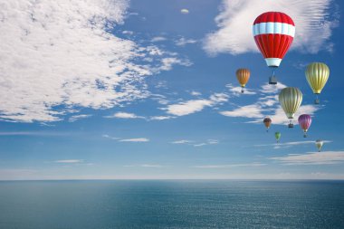 kırmızı sıcak hava balonu ile yaz arka plan