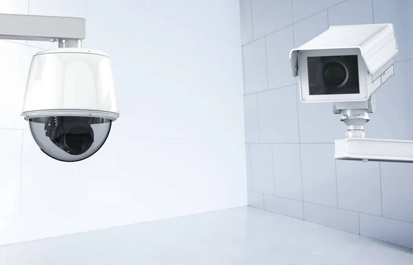 CCTV kamery lub aparatu bezpieczeństwa na tle kryty — Zdjęcie stockowe