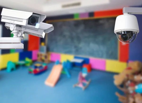 Caméra cctv dans la chambre des enfants — Photo