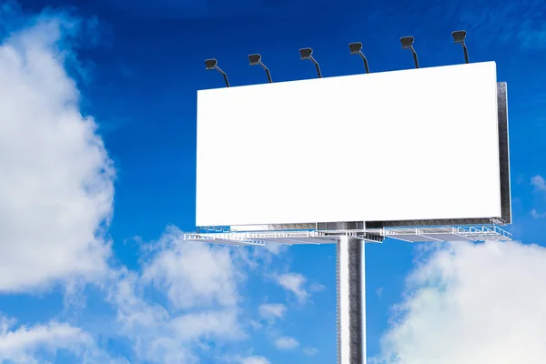 Prázdné bílé billboard — Stock fotografie