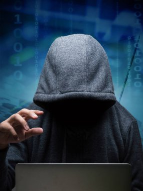 hacker bilgisayar notebook ile