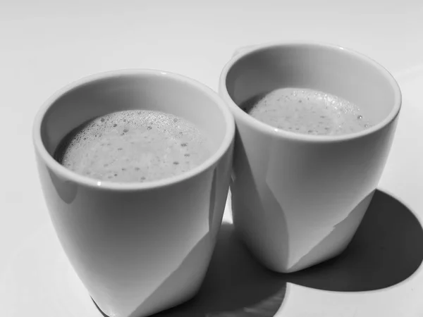 Чашки горячего кофе — стоковое фото
