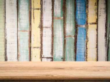 grunge tahta arka plan ile ahşap tezgah üstü