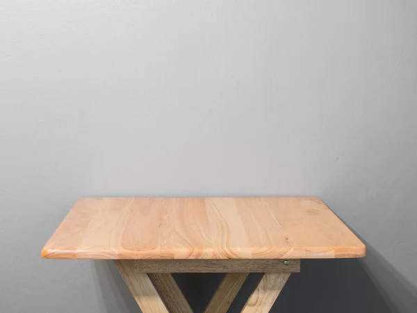 Fából készült asztal oldalnézetből — Stock Fotó