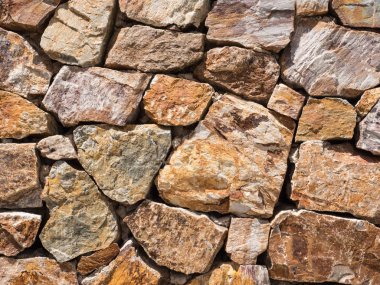 kahverengi taş zemin