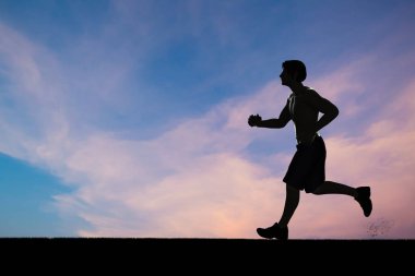 Siluet adam çalıştıran