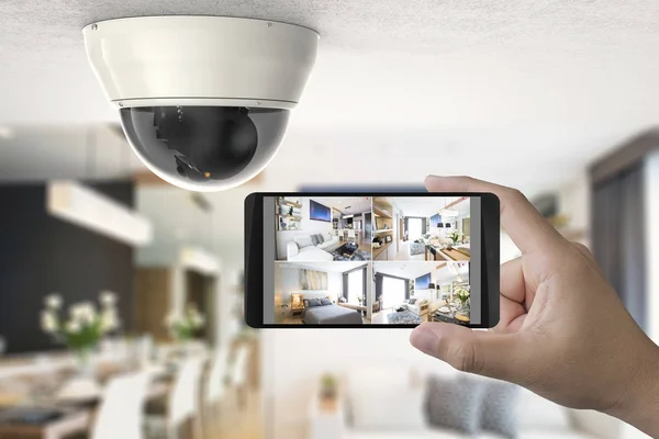 Mobile connect with security camera — Stock Photo, Image