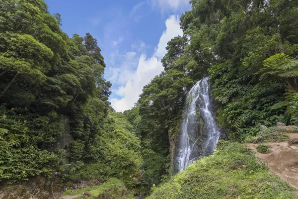 Ribeira dos Air terjun Caldeiroes di Pulau Sao Miguel — Stok Foto