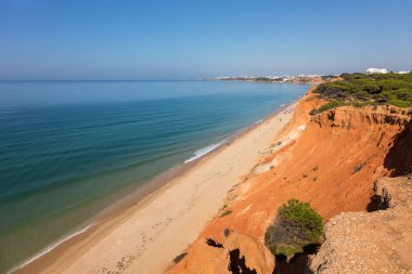 Üstten Görünüm Falesia pastoral plaj Algarve Portekiz