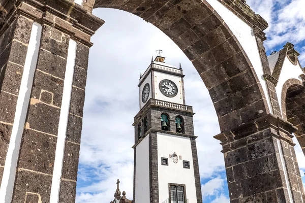 Utsikt Över Sao Sebastiao Kyrkan Och Portas Cidade Sao Miguel — Stockfoto