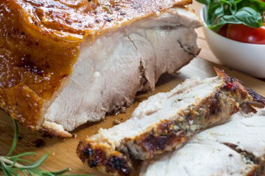 Biberiye ve tüm baharatlar ile pişmiş et