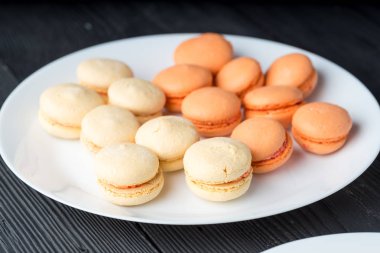Renkli Fransızca macaroons veya macarons