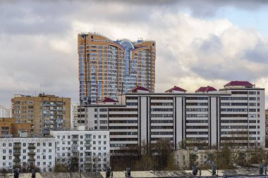 Yeni Konut Binaları
