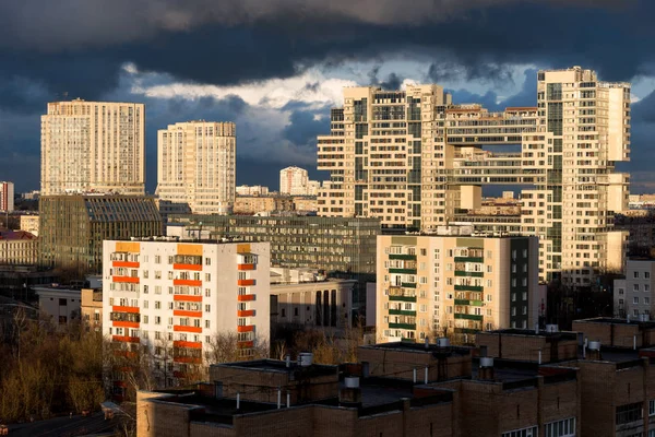 Nuevos edificios residenciales — Foto de Stock