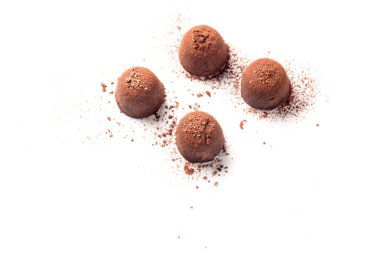 Ev yapımı taze enerji domalan çikolata ile