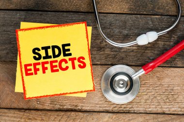 Yazıt yan etkileri ile sarı etiket