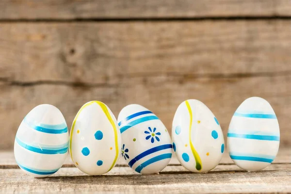 Coloridos huevos de Pascua — Foto de Stock