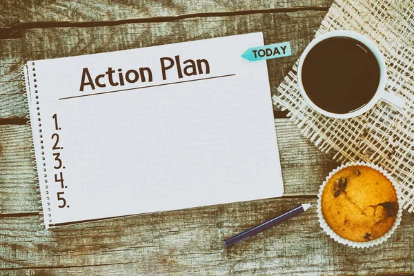 Papierbogen mit Aktionsplan — Stockfoto